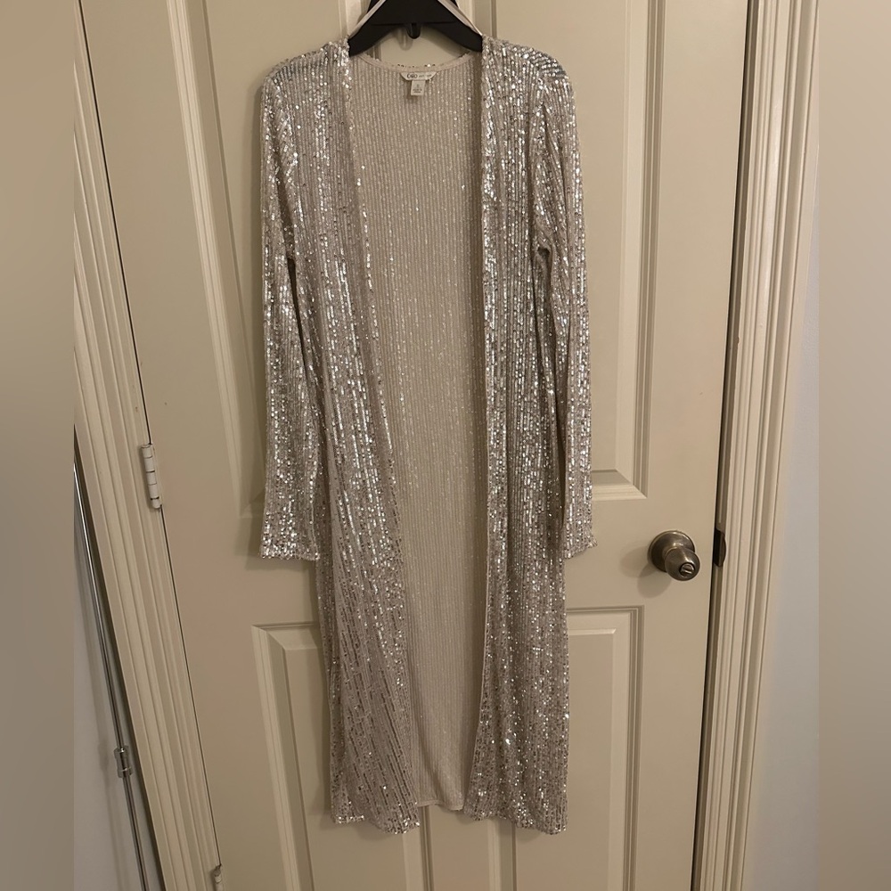 Size Small silver sequin Cato cardigan/jacket